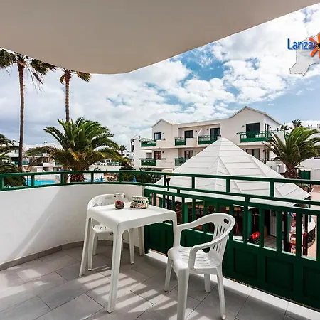 Vivienda Vacacional Malu Costa Teguise Exterior photo